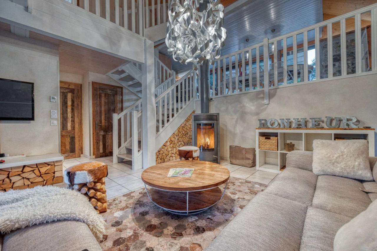 Le Chalet Des Eaux - Thermes - Ski Revel  Bagian luar foto