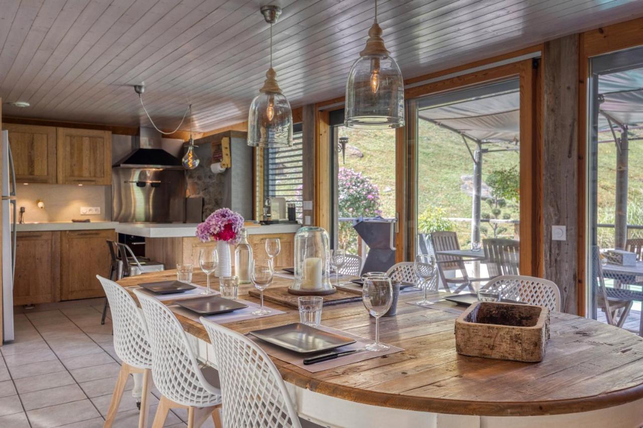Le Chalet Des Eaux - Thermes - Ski Revel  Bagian luar foto